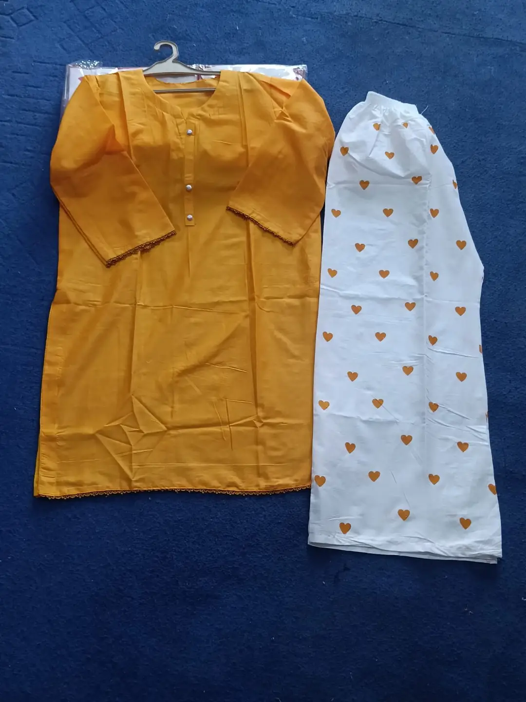 Trending 2 Pcs Women's Stitched Cotton heart style Shirt And printedTrouser