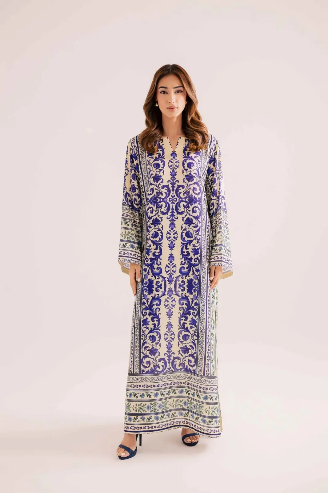 kaftan 2 Pcs Women's Stitched Silk Printed Shirt And Trouser