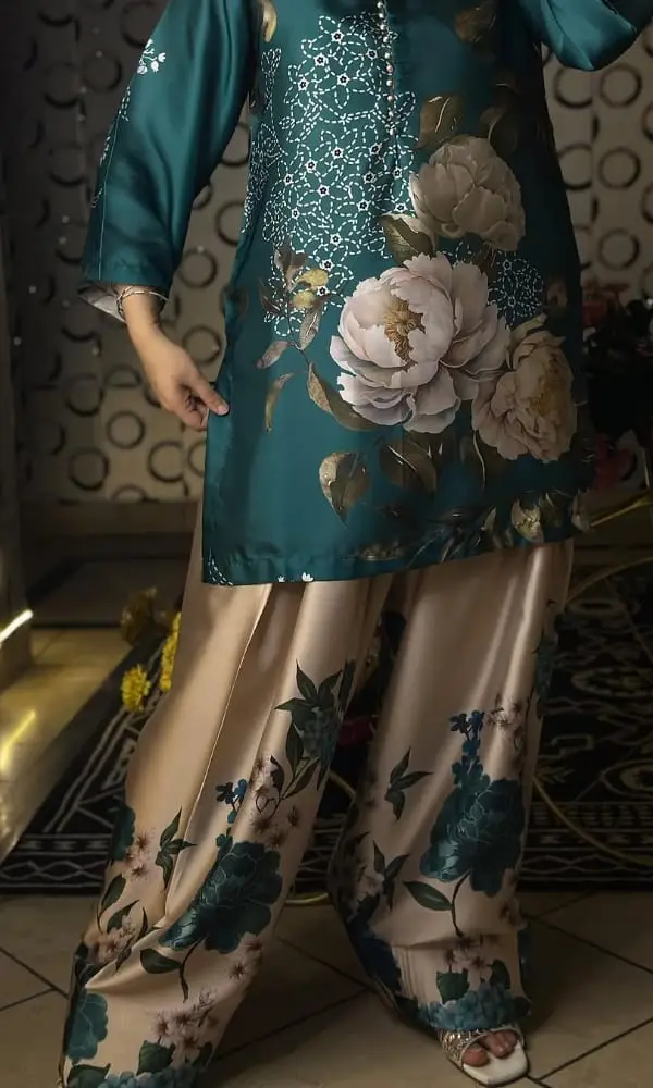 2 Pcs Women's Stitched Silk Printed Shirt And shalwar