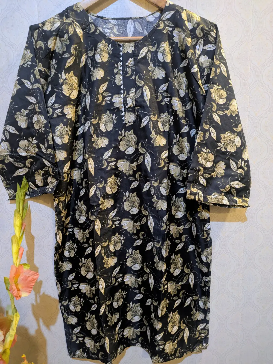2 Pcs Women's Stitched Cotton Printed Shirt And Trouser