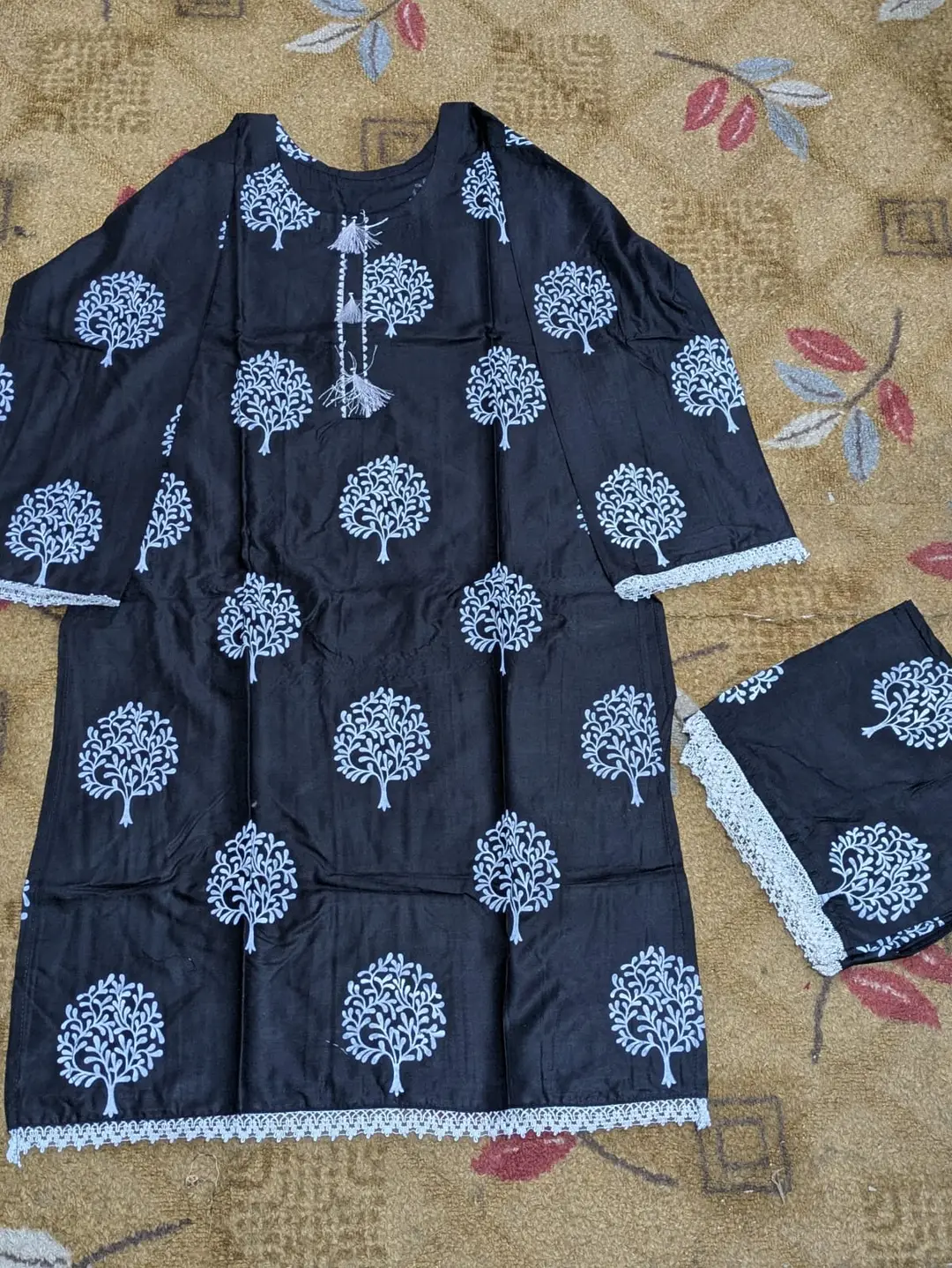 2 Pcs Women's Stitched Linen Block Printed Shirt And Trouser