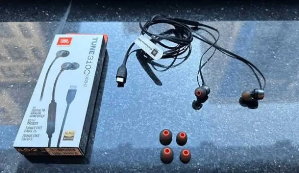 JBL Tune 310C USB-C Wired Handfree Earphones with Mic & Control – Pure Bass Sound