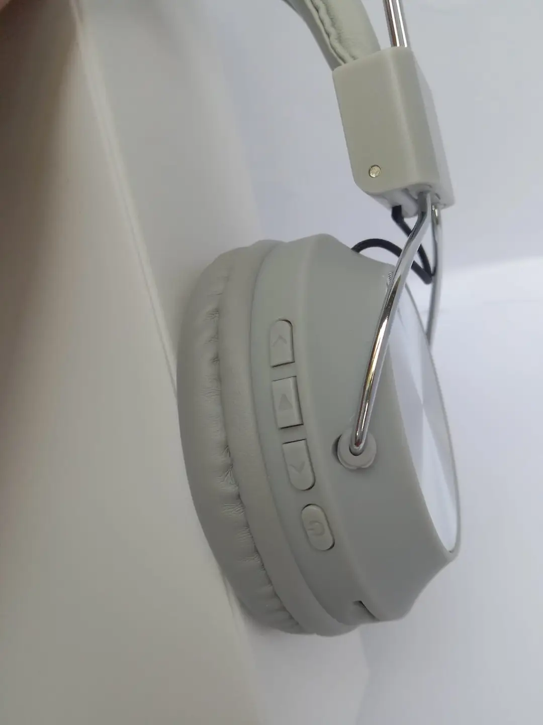 Grey Long-Lasting Battery With Fast Charge 1001 Headphone