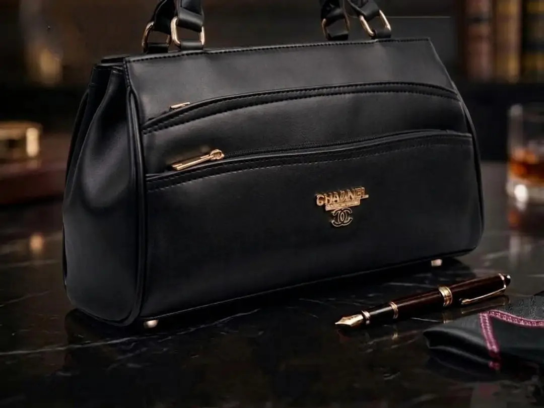 Women's Rexine Plain Shoulder Bag