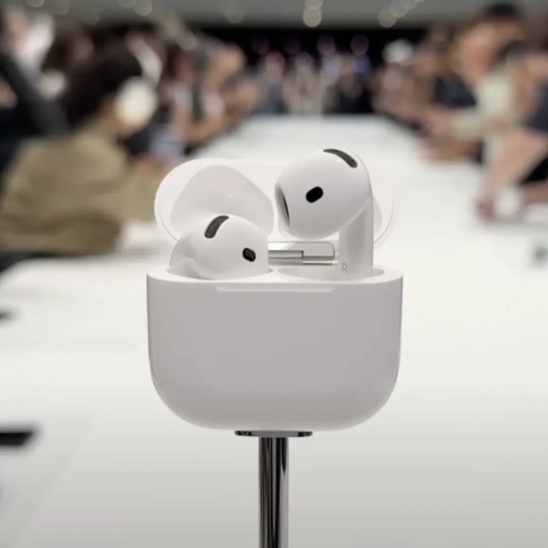 Airpods 4 Gen earbuds All devices use bluetooth