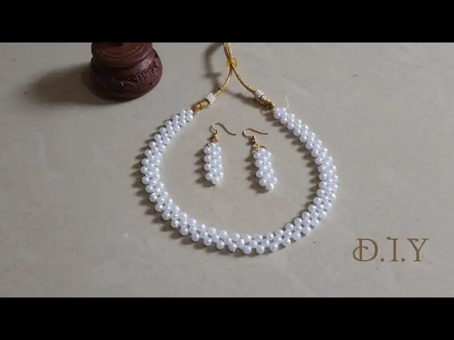 Pearl Necklace Set