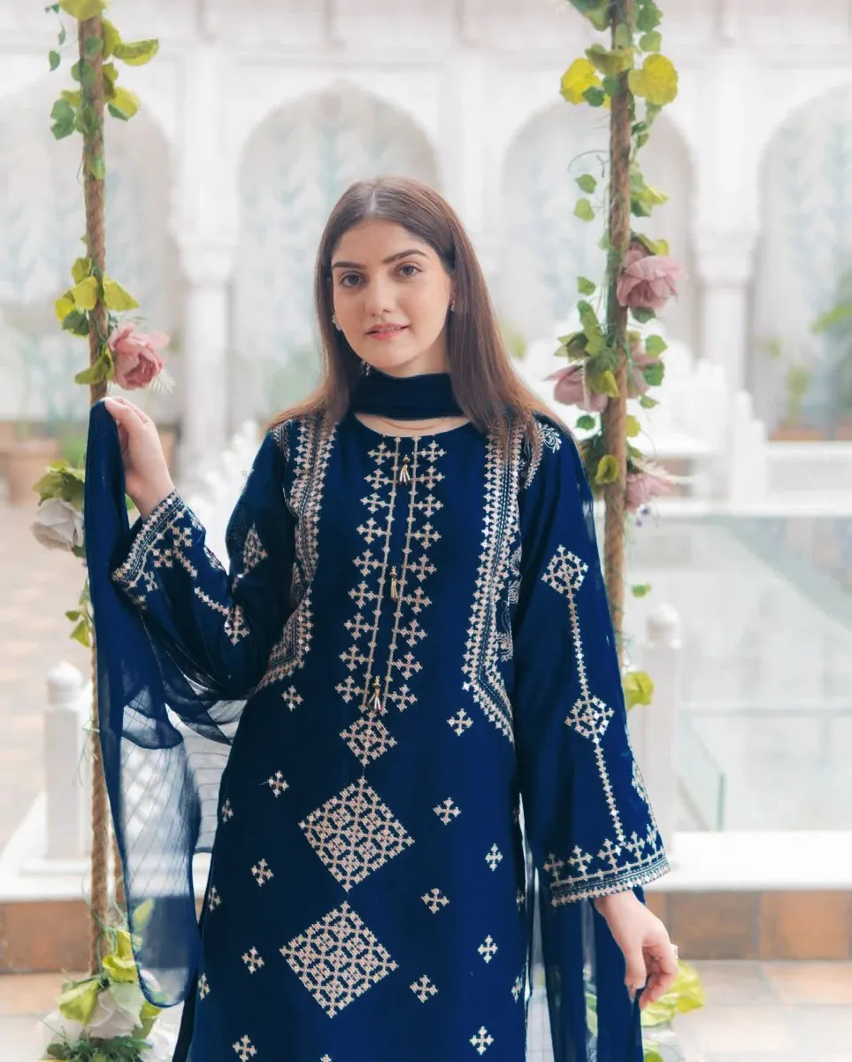 3 Pcs Women's Stitched Cotton Embroidered Suit