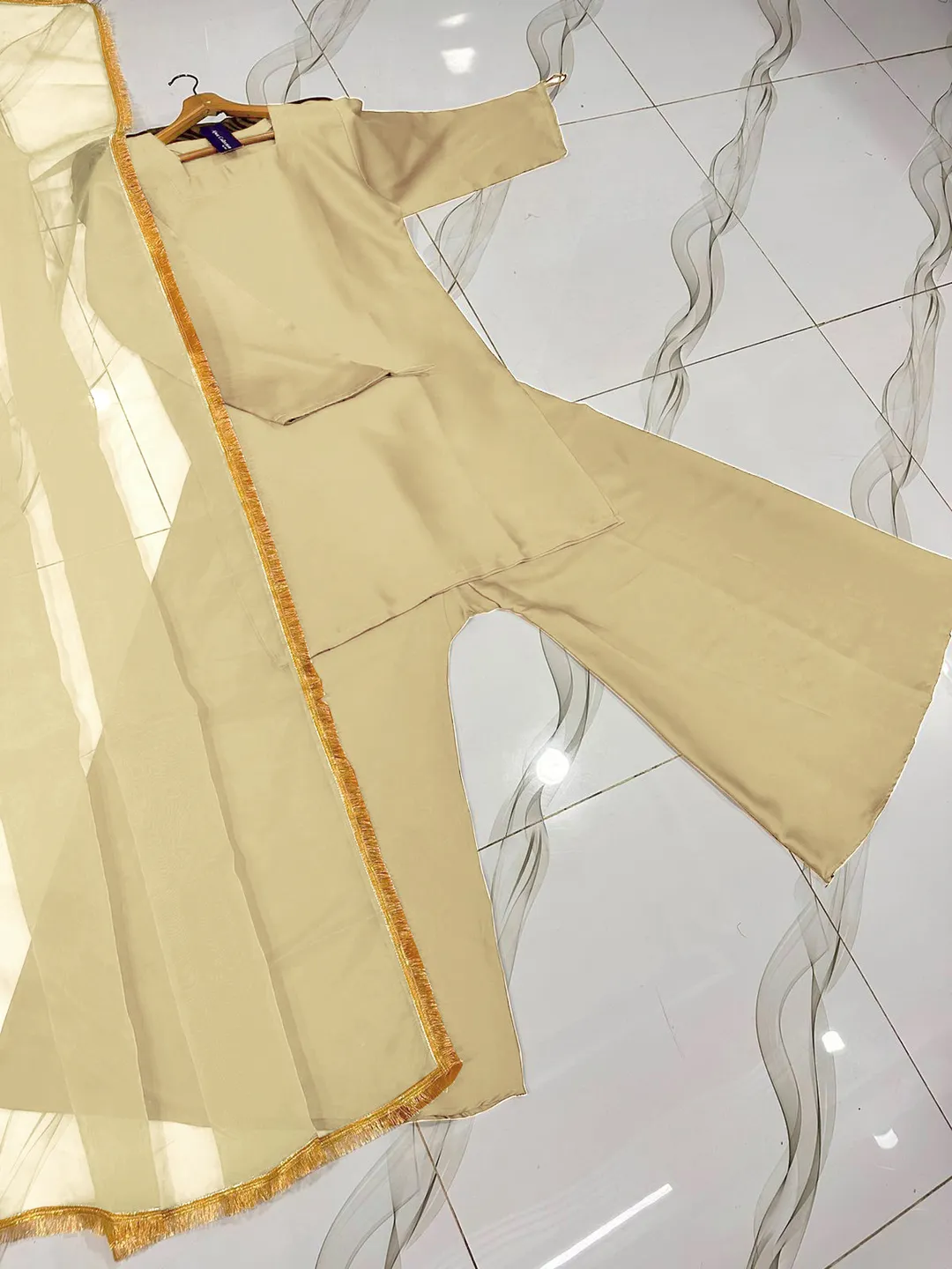 3 Pcs Women's Stitched Silk Lace Work Suit