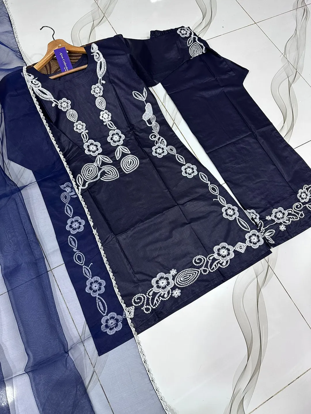 3 Pcs Women's Stitched Cotton Embroidered Suit