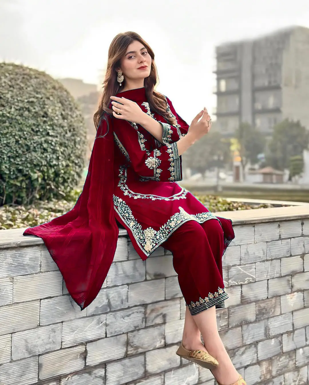 3 Pcs Women's Stitched Shamoz Silk Sequins Embroidered Suit
