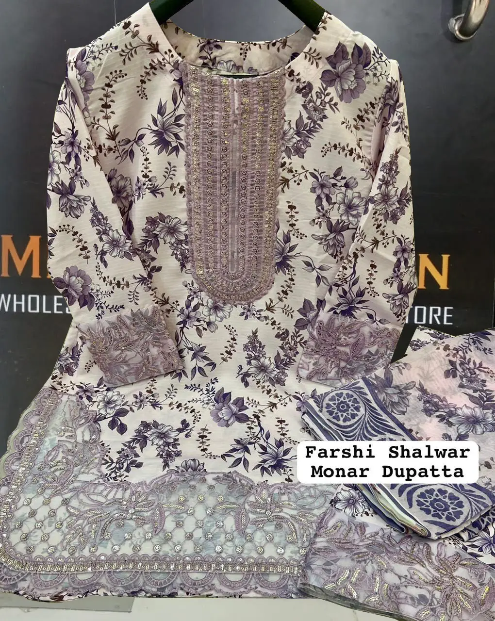 3 Pcs Women's Stitched Lawn Embroidered Suit