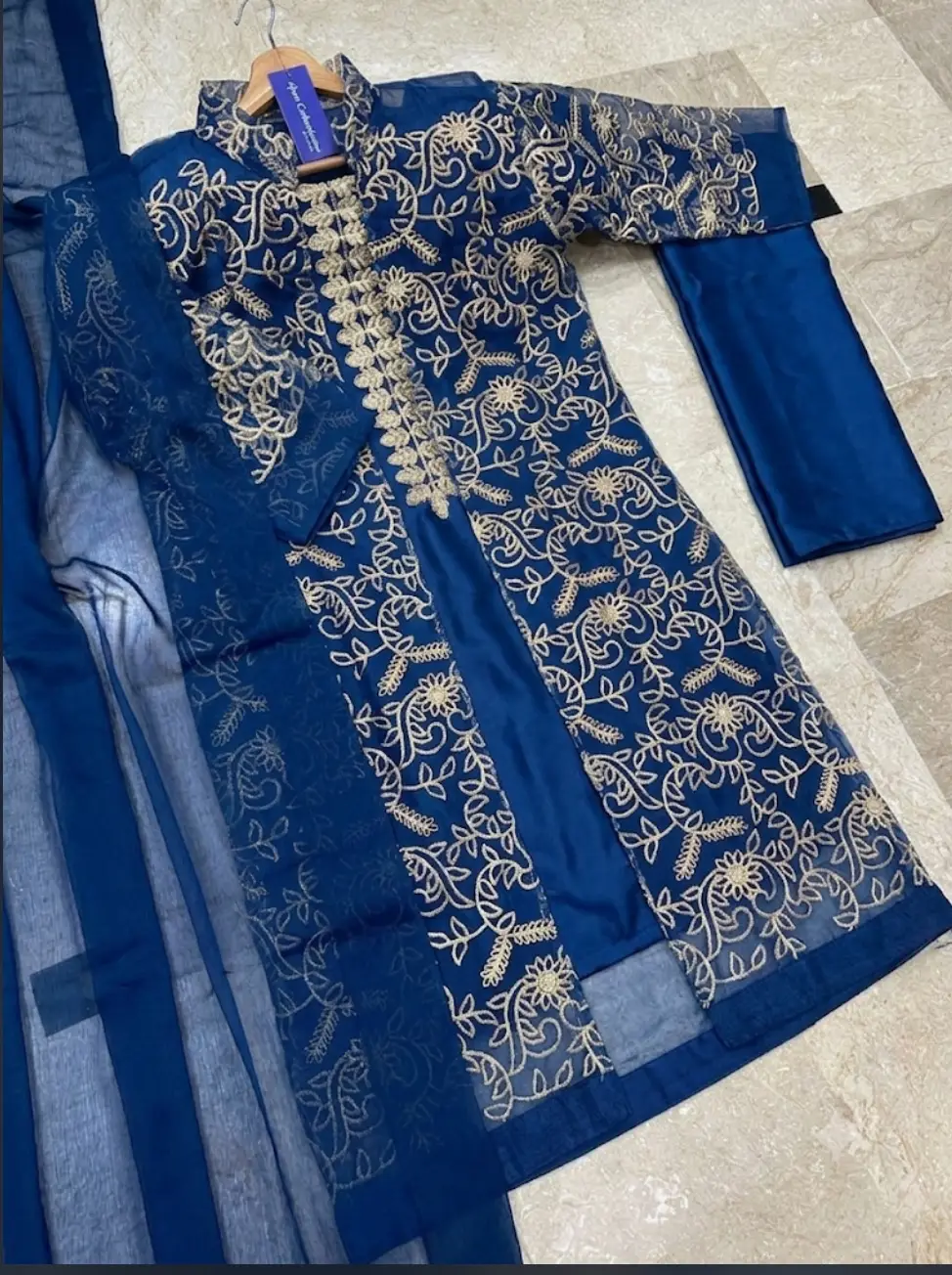 4 Pcs Women's Stitched Shamoz Silk Embroidered Suit
