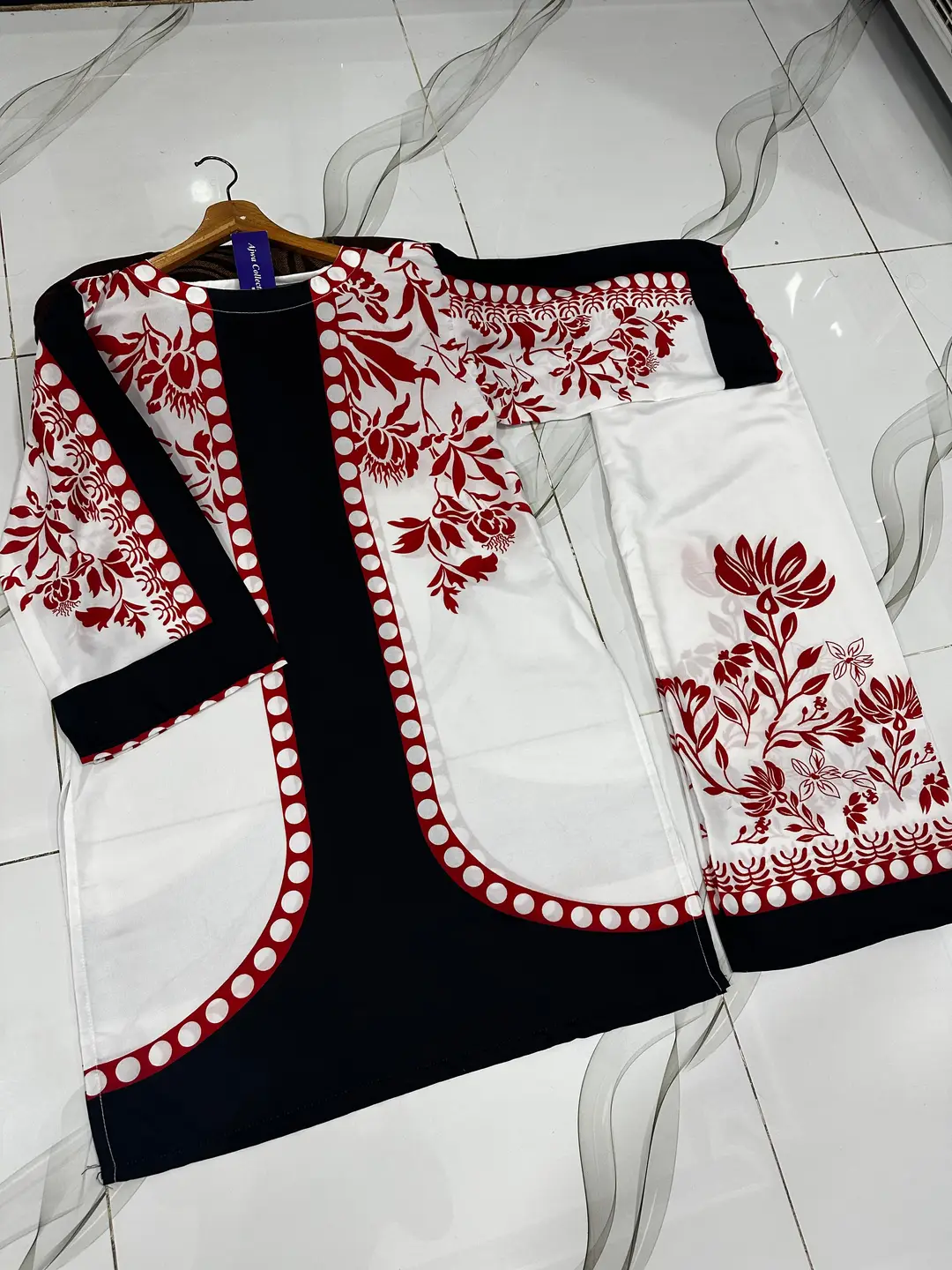 2 Pcs Women's Stitched Lawn Printed Shirt And Trouser