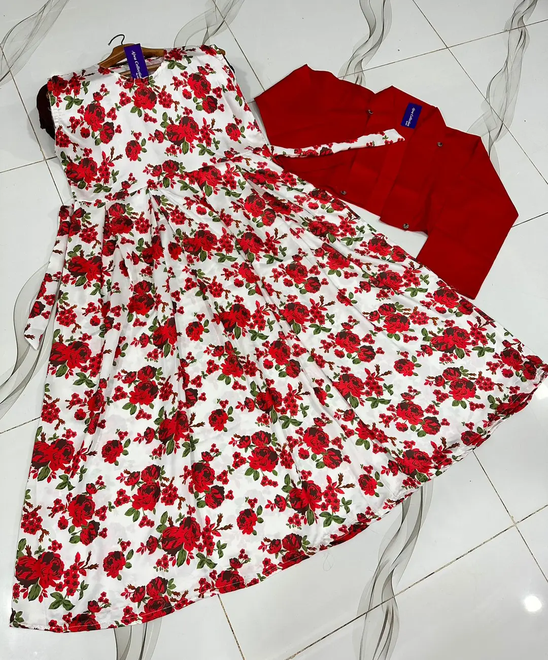 2 Pcs Women's Stitched Silk Printed Maxi Suit