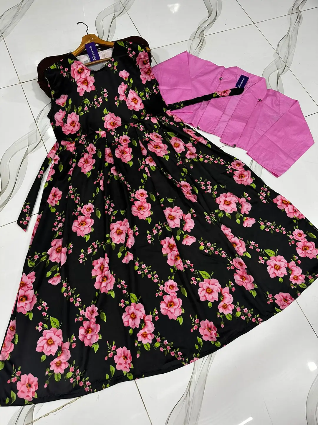 2 Pcs Women's Stitched Silk Printed Maxi Suit