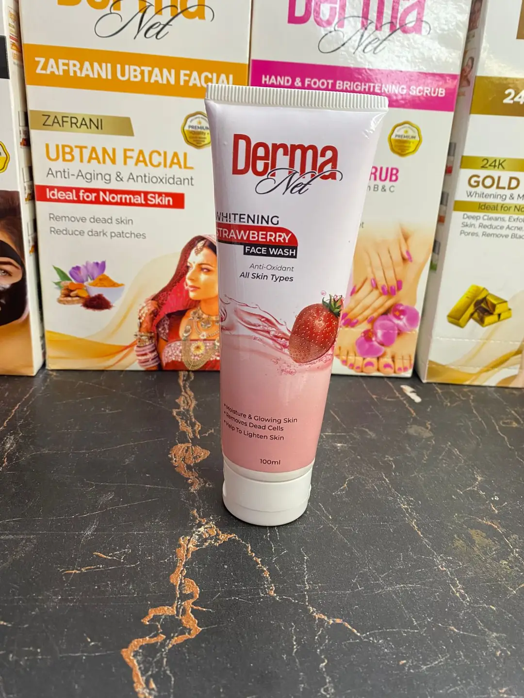 Revitalize Your Skin with Our 100ml Whitening & Brightening Face Wash - Dead Skin Remover (Set Of 1)