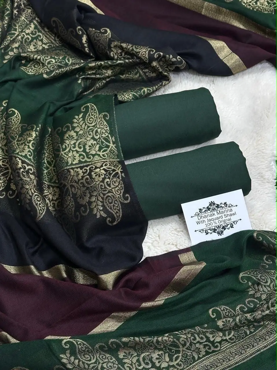 3 Pcs Women's Unstitched Plain Suit Faincy Whool Shawl Green
