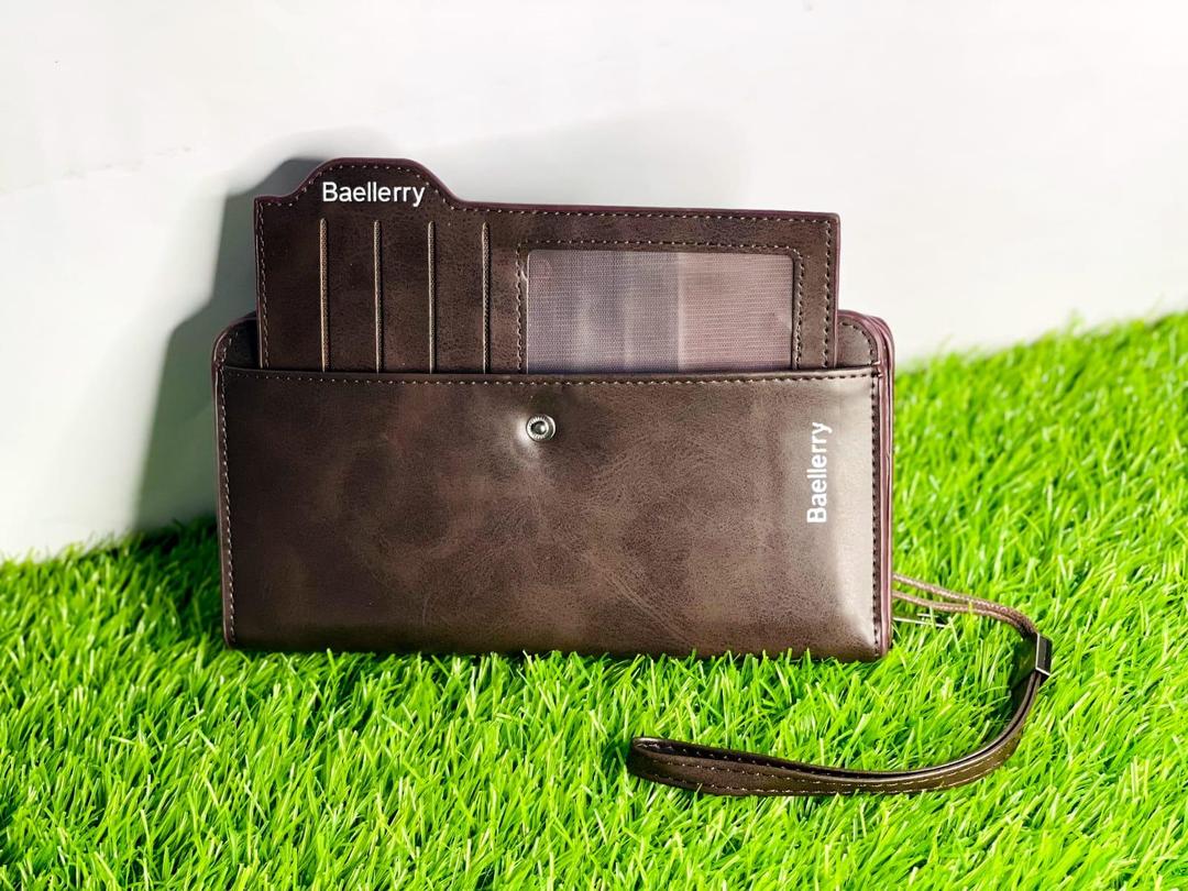 Stylish Textured Leather Wallet for Daily Use