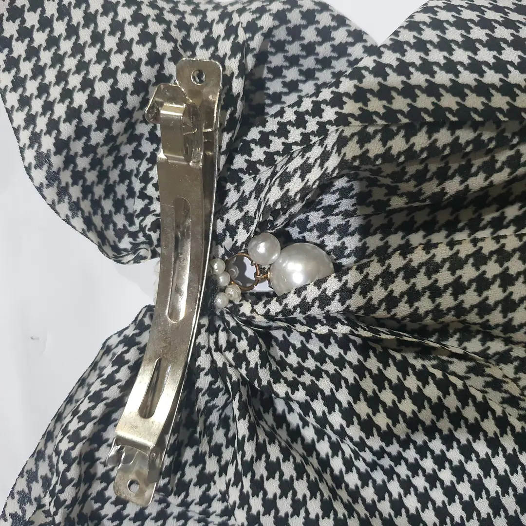 Butterfly Design Silver Plated Pearl Hair Catcher