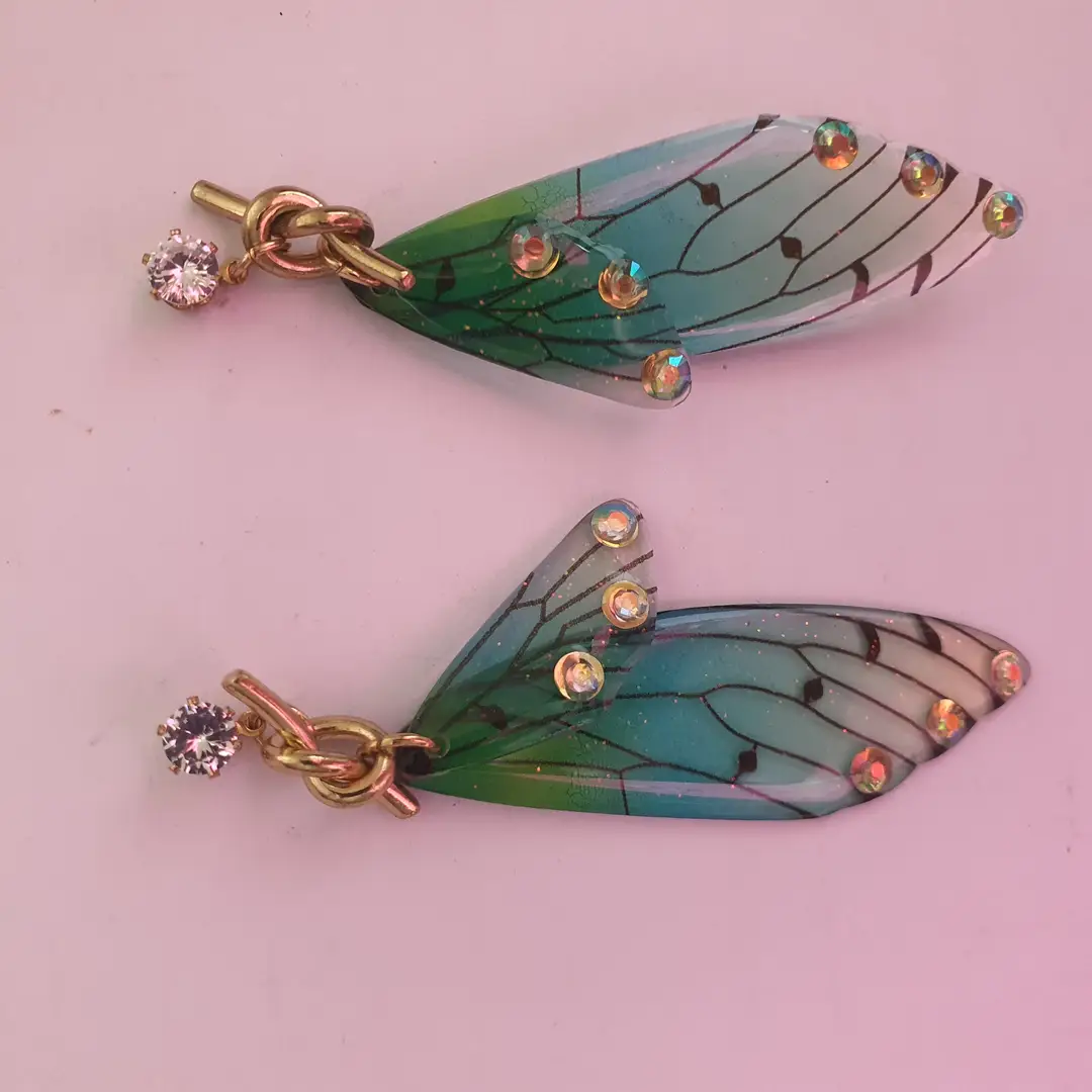 Butterfly Design Resin Plating Crystal Dangling Earrings