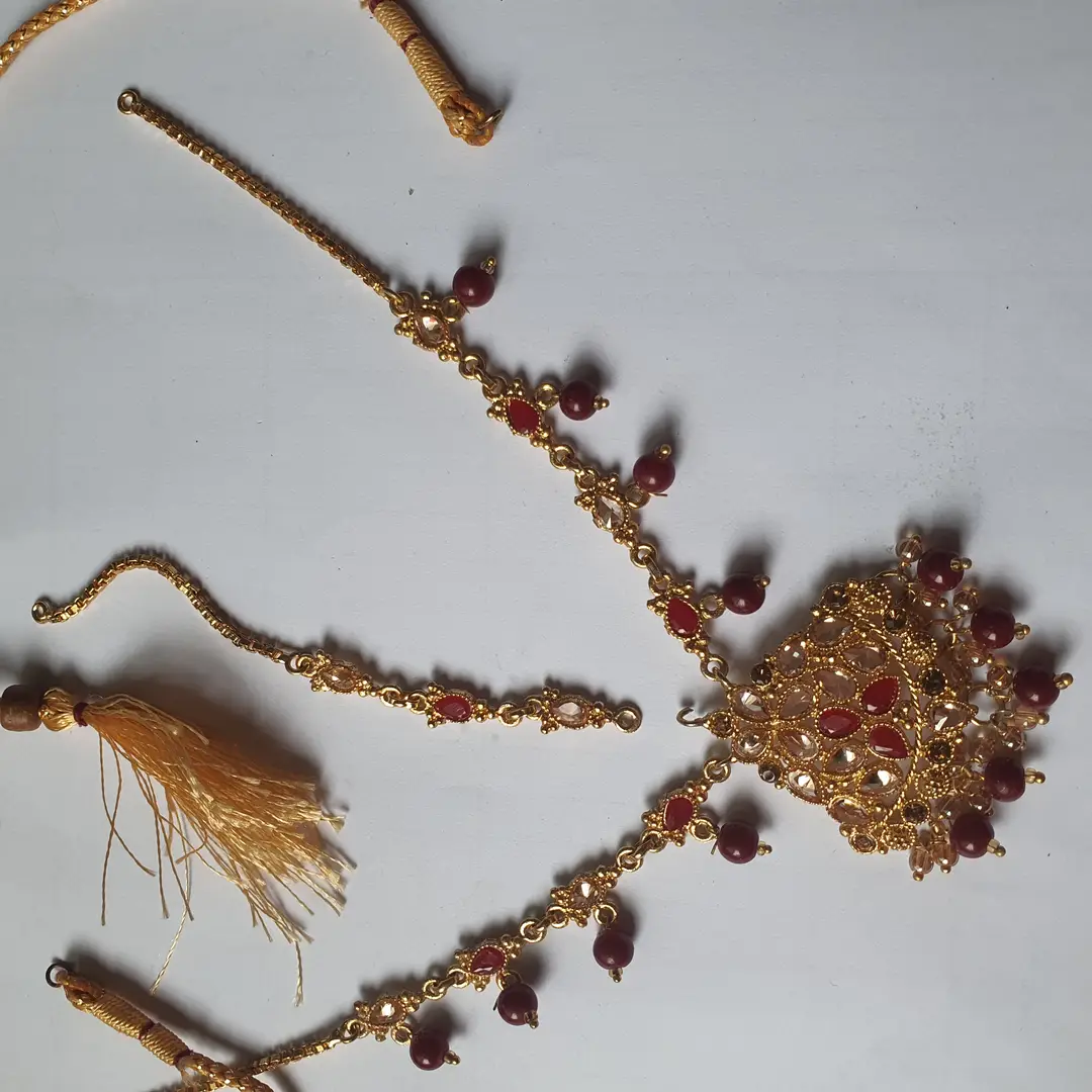 Rajasthani Design Gold Plated Kundan Matha Patti