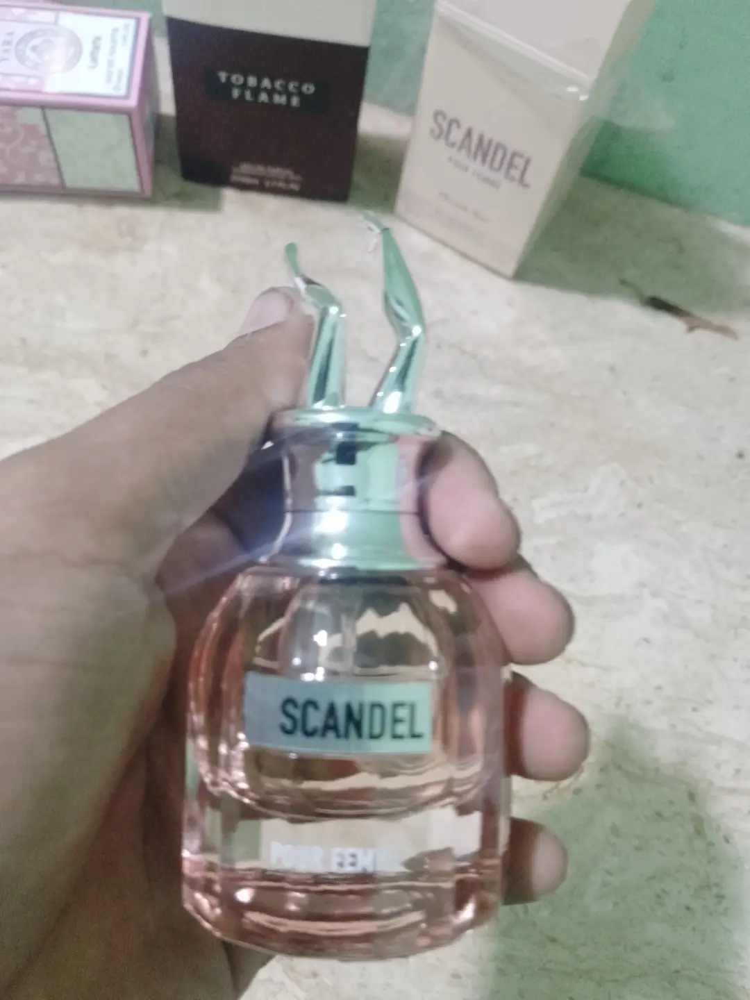 Girls premium quality long lasting perfume