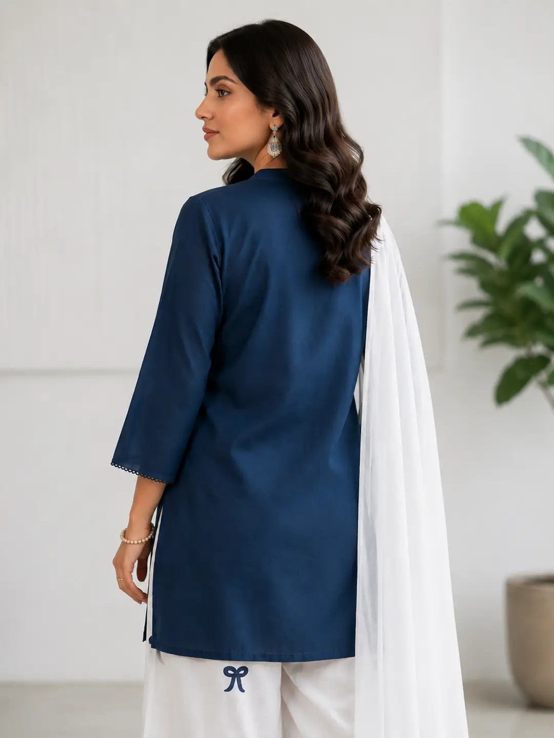 3 Pcs Women's Stitched Cotton Lawn Embroidered Suit Cross Work