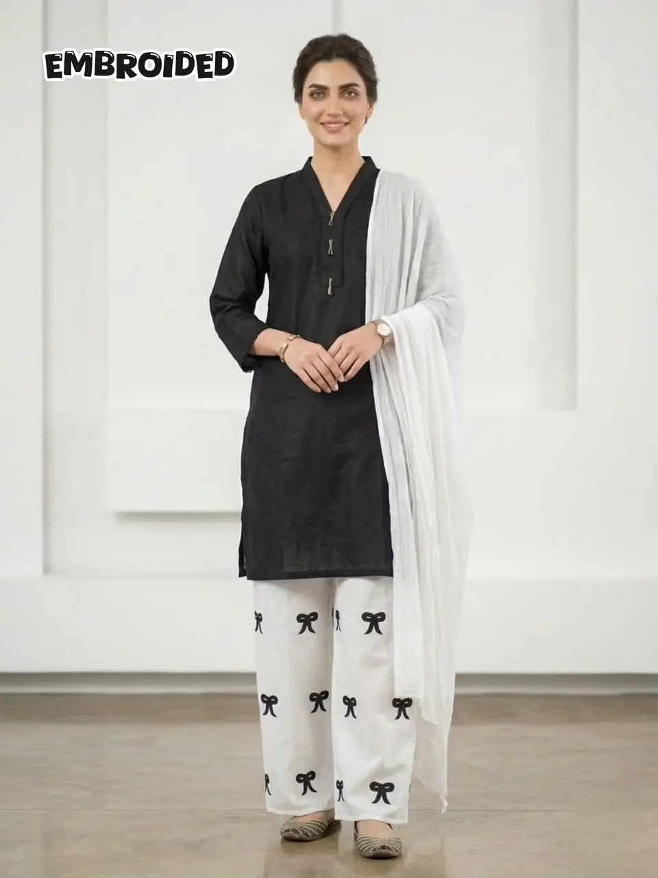 3 Pcs Women's Stitched Cotton Lawn Embroidered Suit cross work