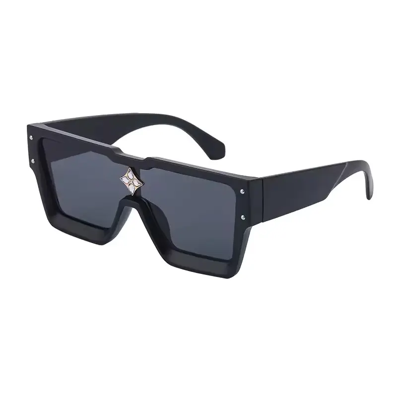 Elegant UV Protectant Sunglasses Sunglasses Pack Of Pack Of 1