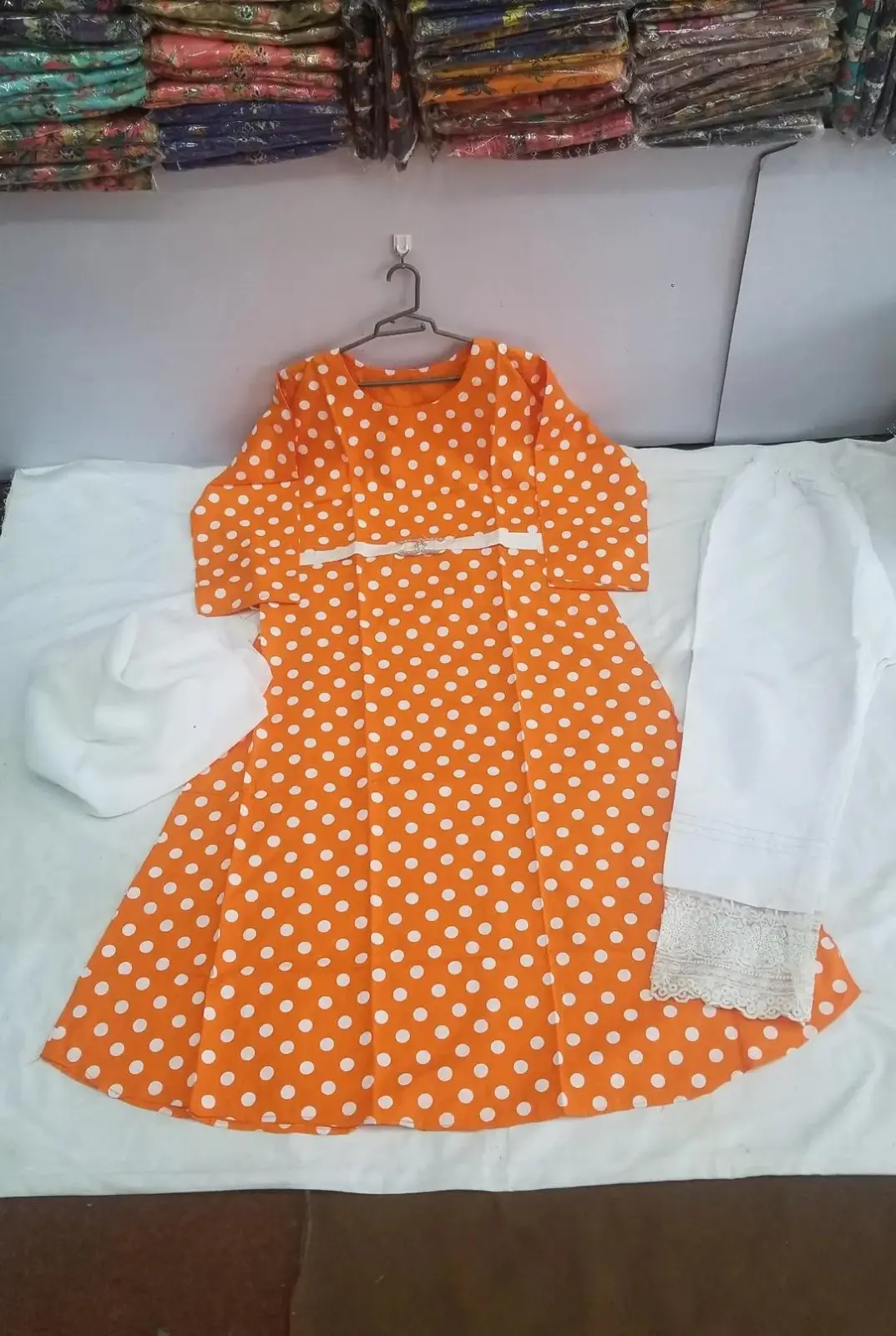 3 Pcs Women's Stitched Arabic Lawn Printed Suit