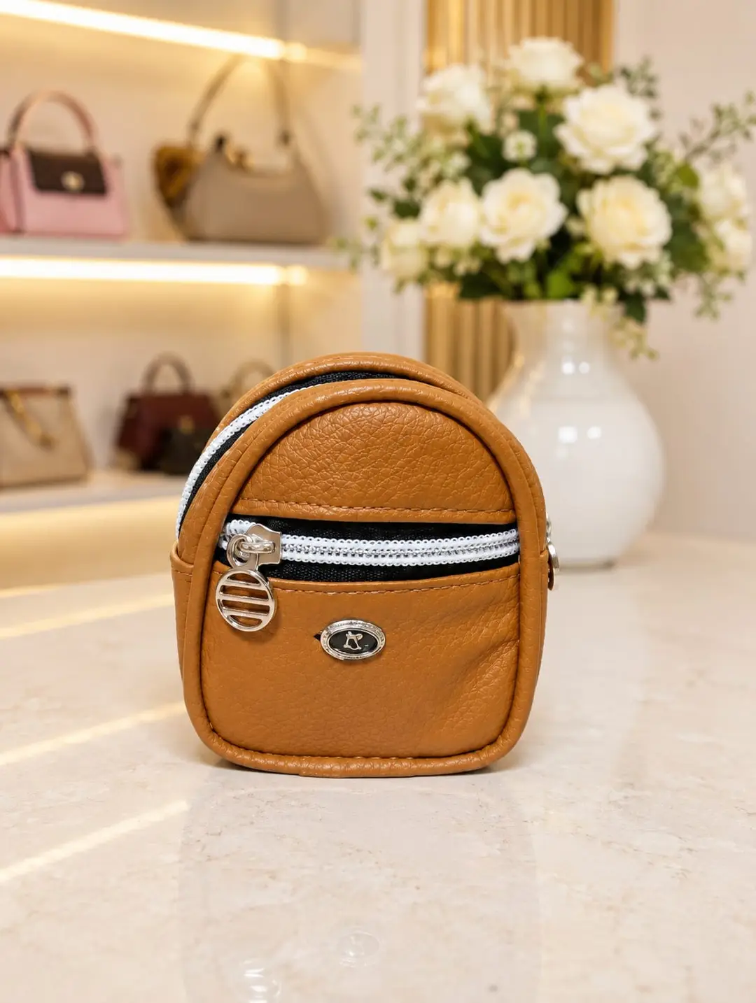 Girl's Rexine Plain Hand Bag