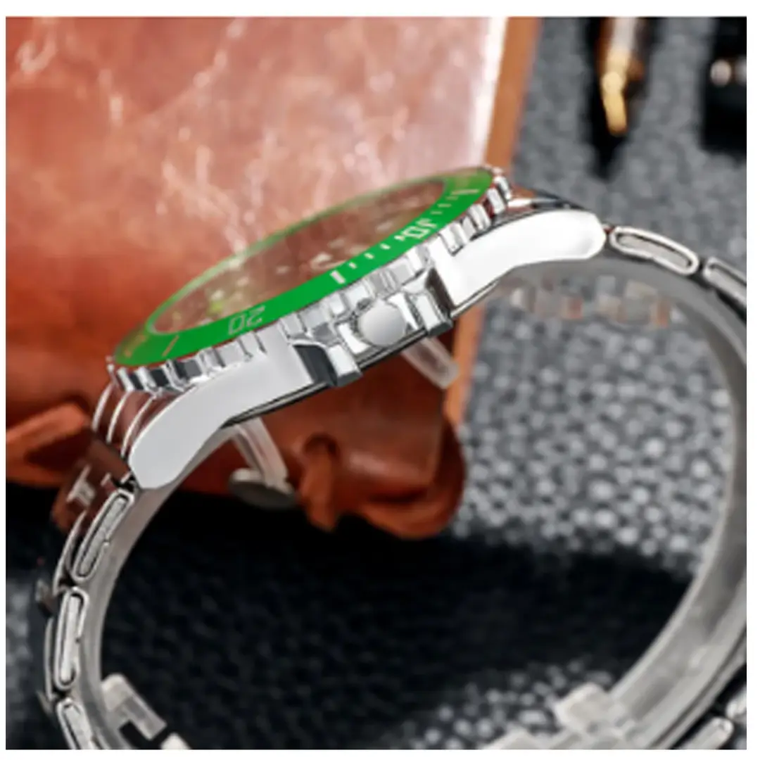 Men's Modern Stylish Look Watch Lightweight Design Available in Random Multicolor Dial