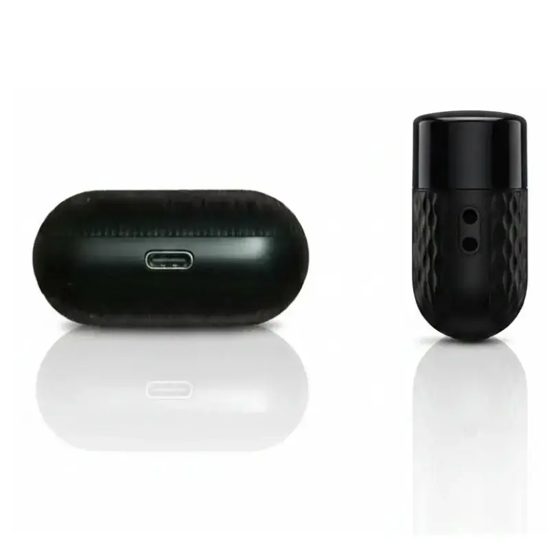 Black Noise-Cancelling Earbuds 05 Earbuds