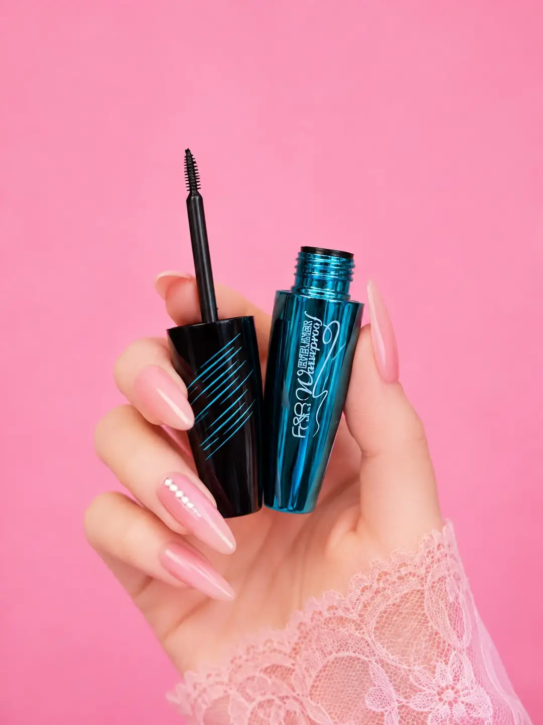Smudge Proof Eyeliner