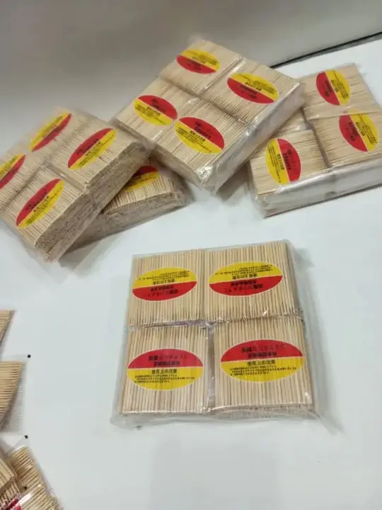 Disposable Bamboo Toothpicks 1 Bag - Single Head Sharpened Wooden Picks for Appetizers, Food, Teeth Cleaning & Party" 1 pack 20 mini peices