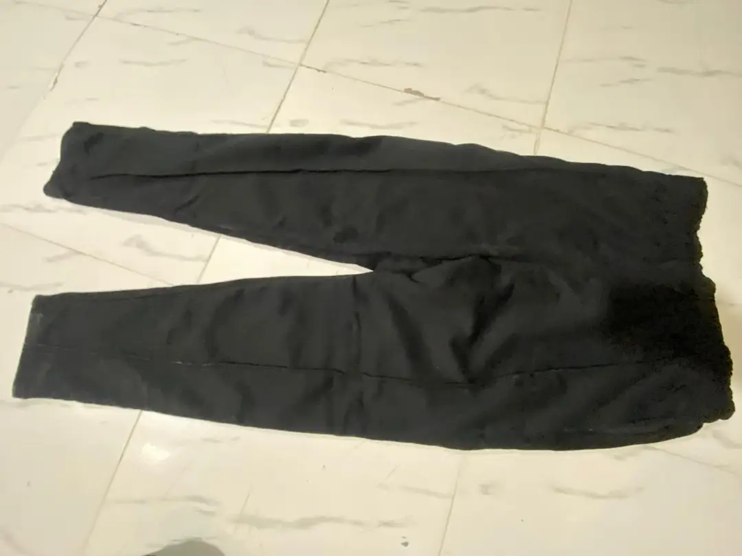 1 Pc Men's Cotton Plain Pleated Trousers