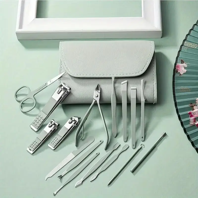 16-Piece Professional Manicure & Pedicure Kit – Stainless Steel Nail Care Set with Travel Case