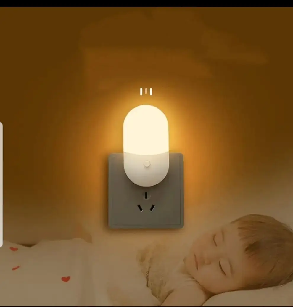 LED Plug In Night Light – Soft Warm Glow Lamp for Bedroom, Hallway & Bathroom