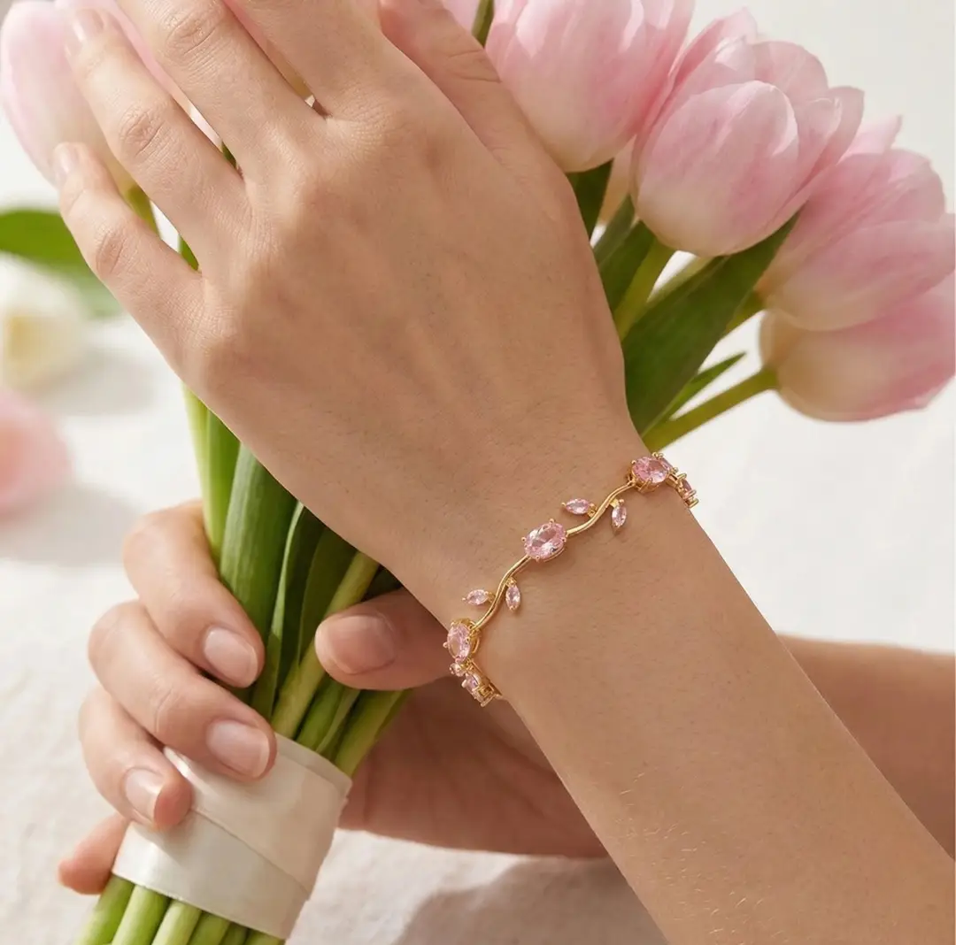 1 Pc Pearl Stone 1 Carat Gold Plated Crystal Chain Bracelet