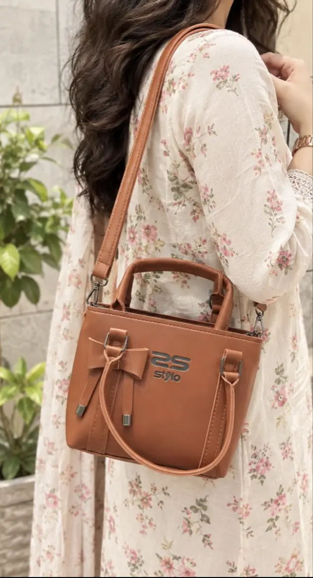 Girl's Leather Printed Hand Bag