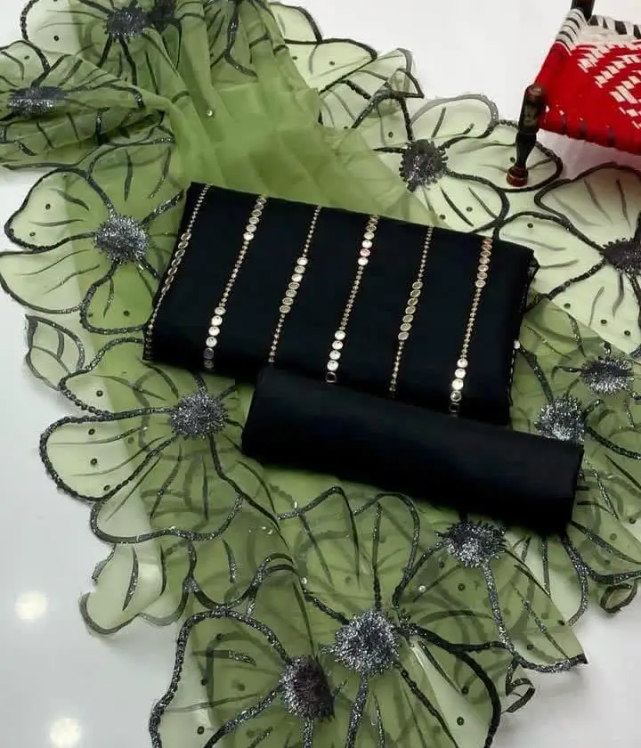 3 Pcs Women's Unstitched Embroidered Suit beautiful article