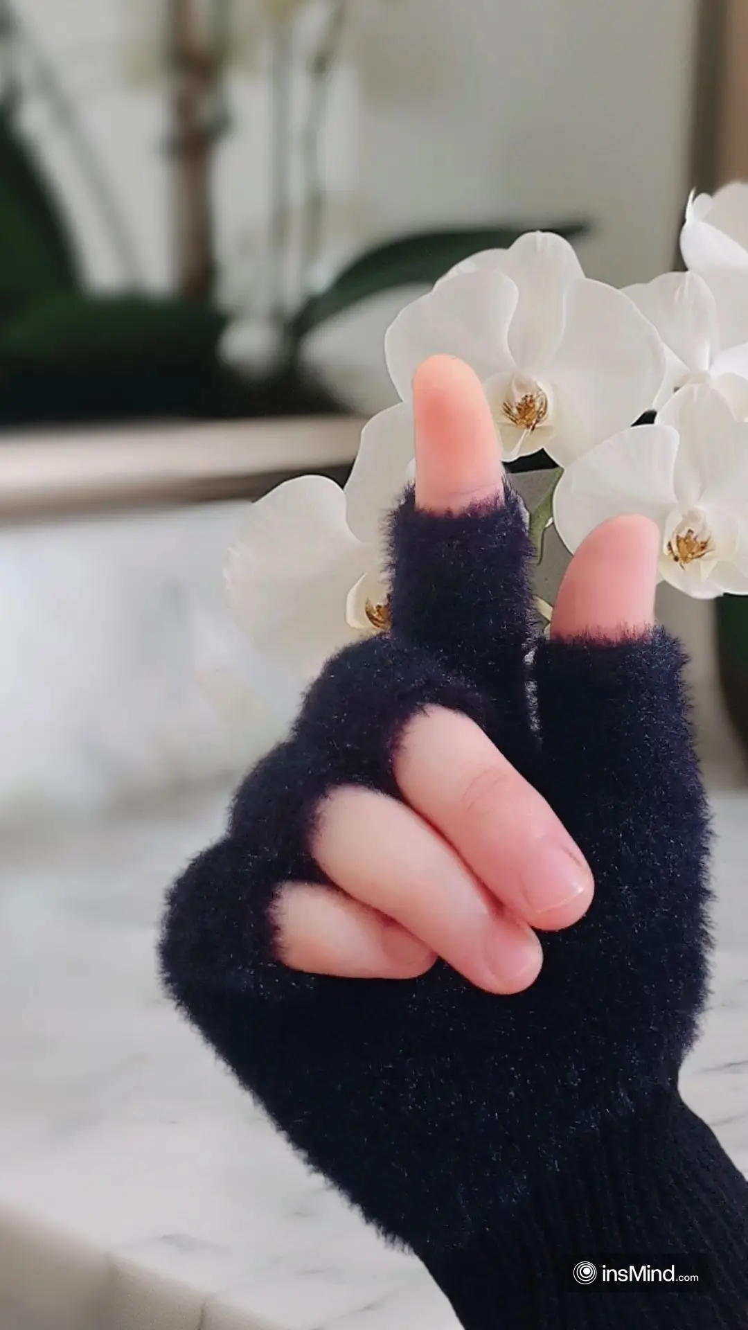 Half Finger Gloves for Girls, Plush Fingerless Gloves
