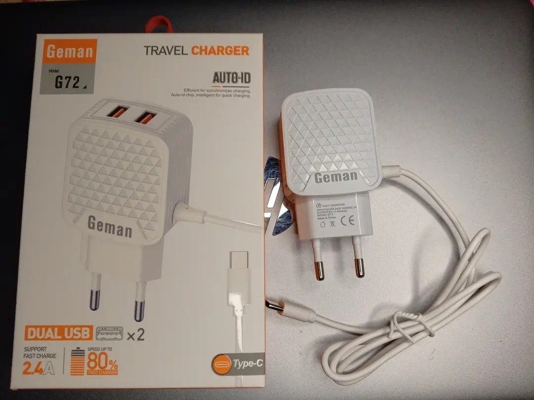 GEMAN G72 Dual USB Fast Charger