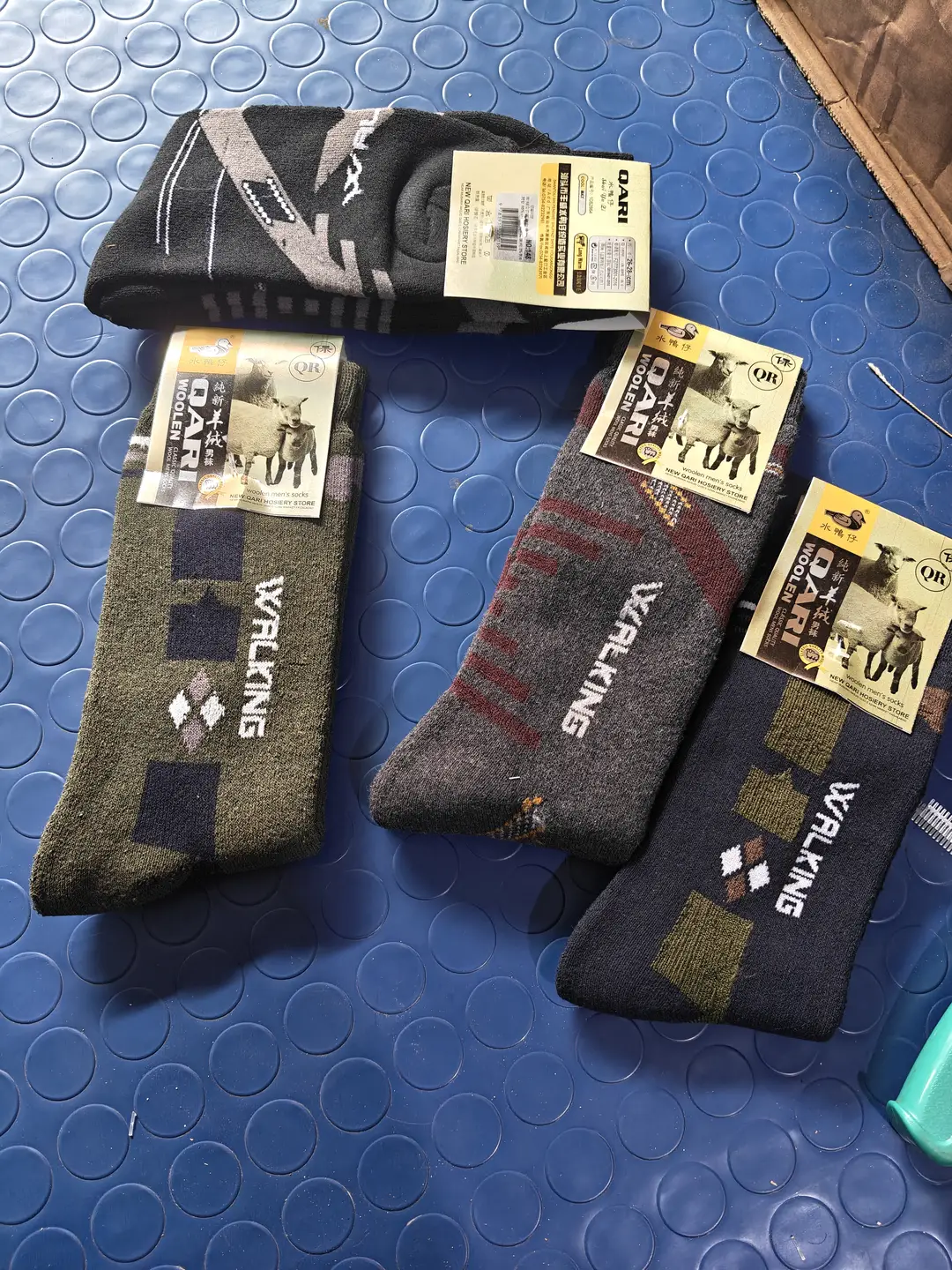 Men's Thermal Fleece Crew Length, Easy To Wear, Easy To Wash, Formal Wear Woolen Thermal Socks 12