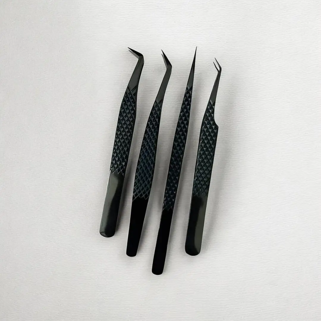 Suitable For Sensitive Skin Manicure Kit Eyelash Tweezers