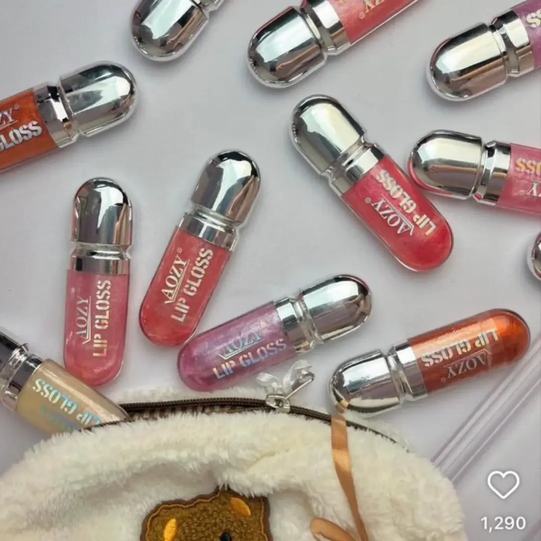 Glossy Finish Lip Gloss image 3