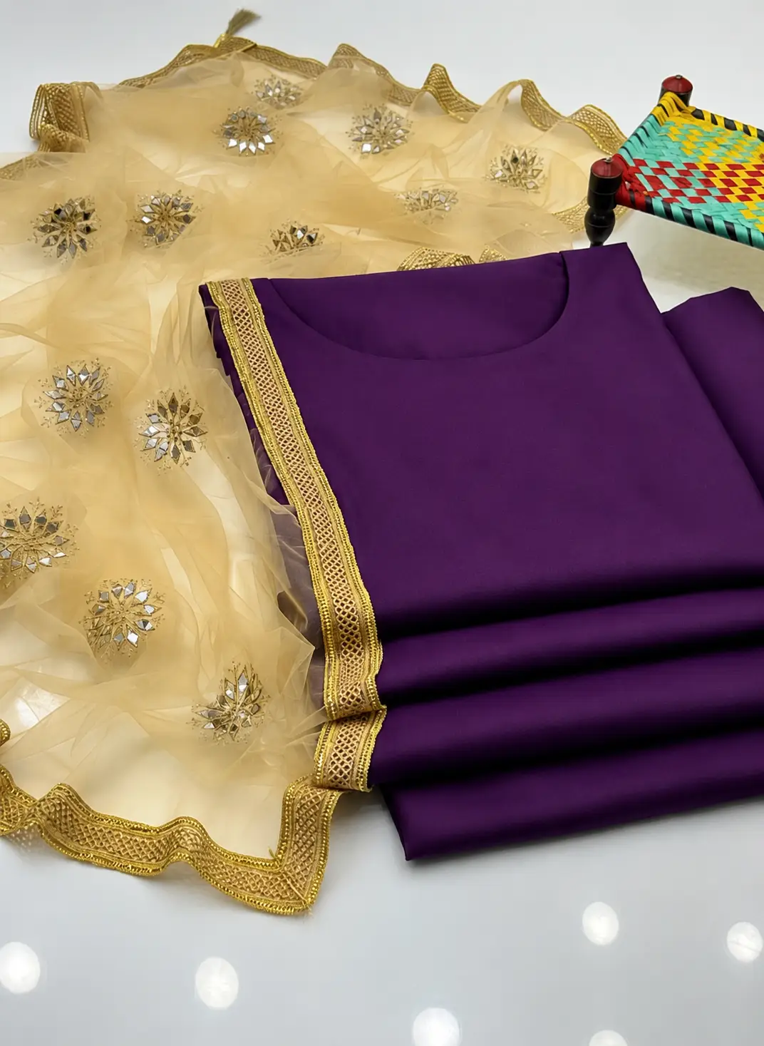 3 Pcs Women's Unstitched Plain Suit