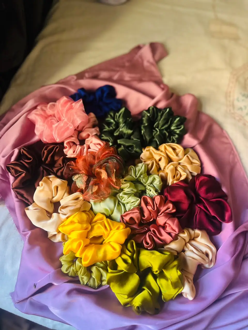 Pack Of 5 Hair Scrunchies Different Colors