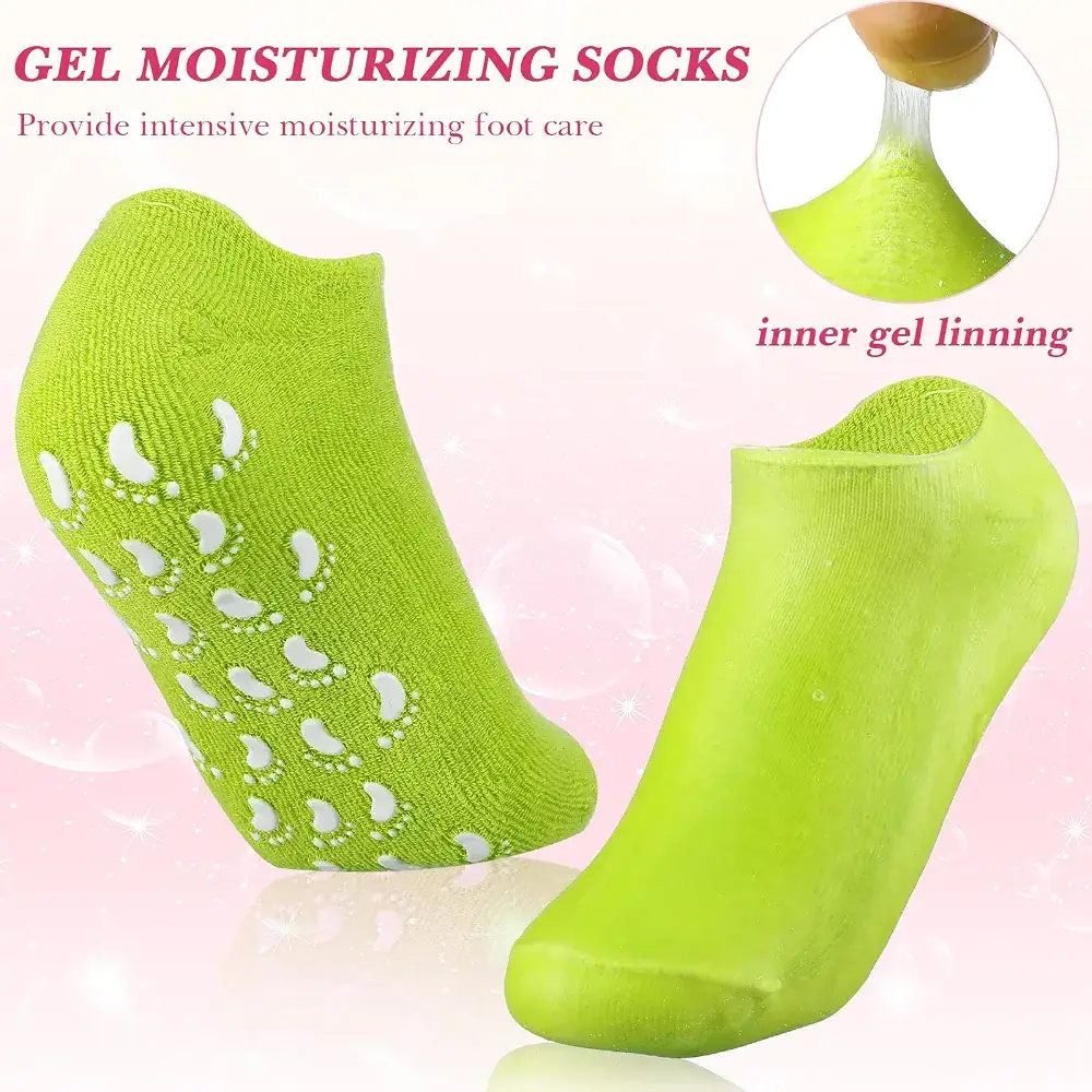 Terry Cloth Non-Skid & Silicone Gel Moisturizing Socks (Random Color)