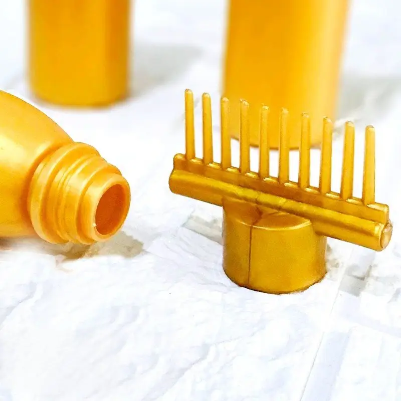 Hair Oil Bottle With Comb | Best For Dandruff & Hair Fall - 130ml